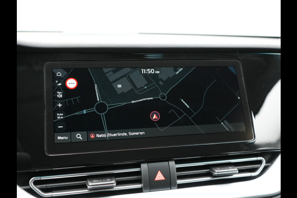 Kia Niro 1.6 GDi DynamicLine PHEV 141pk Dealer O.H. | Adaptive Cruise | Camera | Sportstoelen & Stuur Verwarmd | Apple Carplay | Lane Assist | Navigatie | DAB | Plug In Hybrid