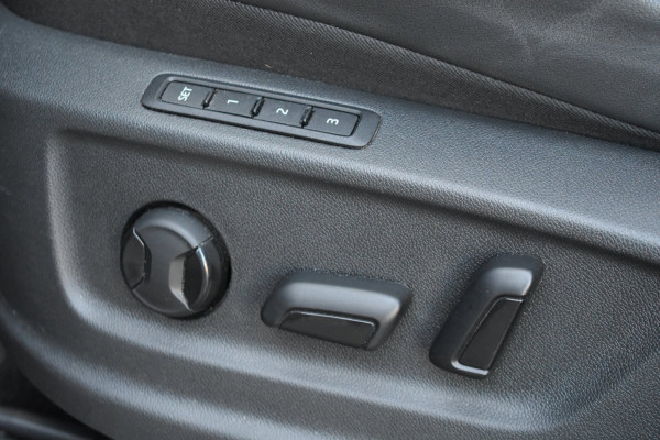 Škoda Kodiaq 1.5 TSI Sportline | TREKHAAK | ADAPT. CRUISE | NAP | CANTON | PANORAMADAK | DEALER ONDERHOUDEN