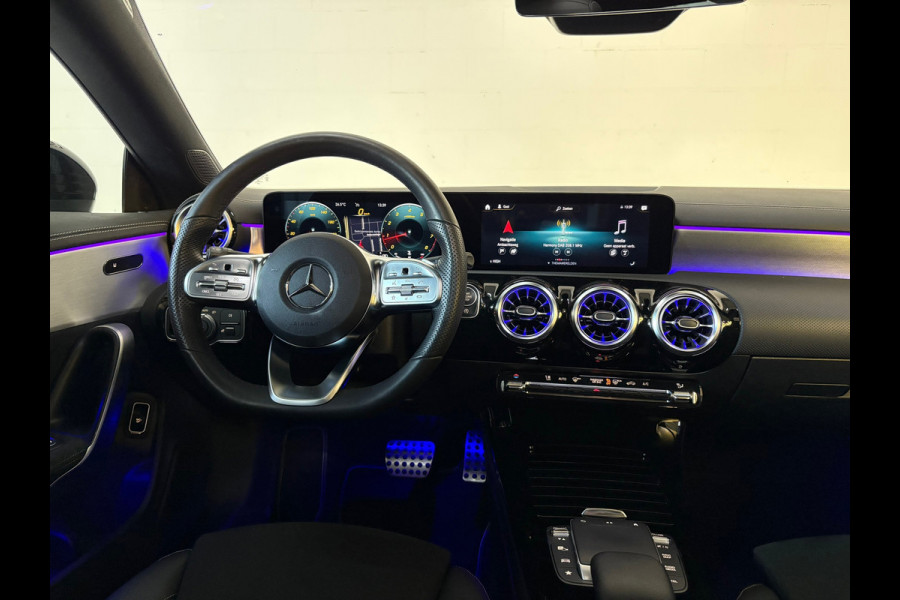 Mercedes-Benz CLA-Klasse 200 Edition, Pano, Sfeer, Burmester, Applecarplay