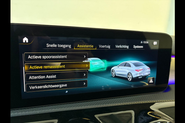 Mercedes-Benz CLA-Klasse 200 Edition, Pano, Sfeer, Burmester, Applecarplay