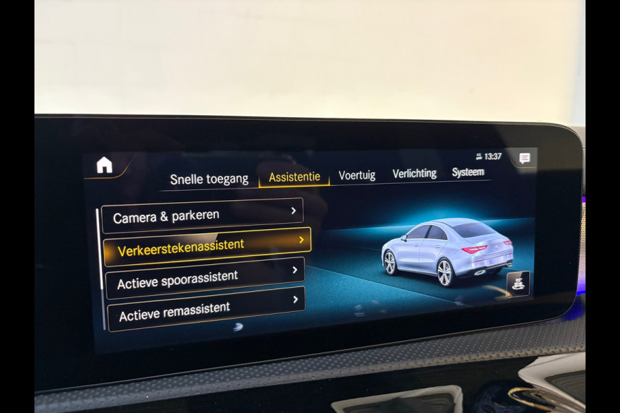 Mercedes-Benz CLA-Klasse 200 Edition, Pano, Sfeer, Burmester, Applecarplay