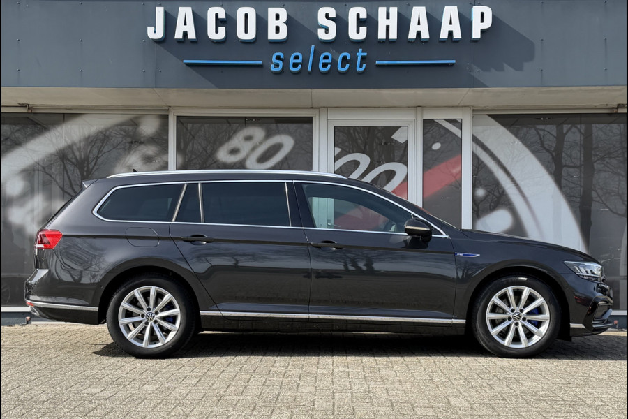 Volkswagen Passat Variant 1.4 TSI PHEV GTE / Trekhaak (1.600 KG) / Keyless / Carplay / Sensoren V+A / camera /