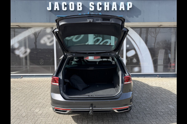 Volkswagen Passat Variant 1.4 TSI PHEV GTE / Trekhaak (1.600 KG) / Keyless / Carplay / Sensoren V+A / camera /