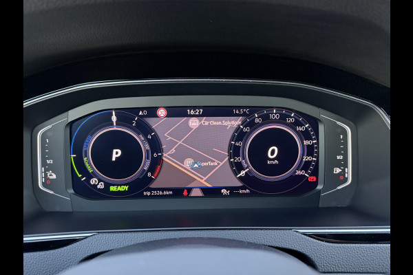 Volkswagen Passat Variant 1.4 TSI PHEV GTE / Trekhaak (1.600 KG) / Keyless / Carplay / Sensoren V+A / camera /