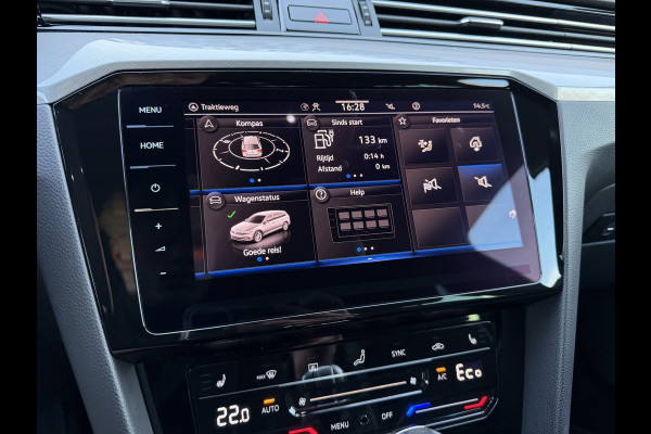 Volkswagen Passat Variant 1.4 TSI PHEV GTE / Trekhaak (1.600 KG) / Keyless / Carplay / Sensoren V+A / camera /