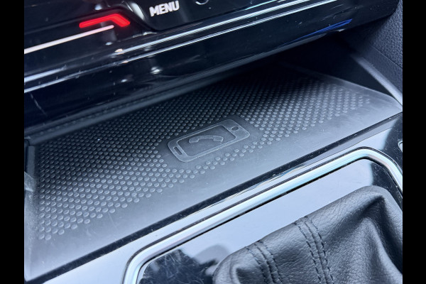 Volkswagen Passat Variant 1.4 TSI PHEV GTE / Trekhaak (1.600 KG) / Keyless / Carplay / Sensoren V+A / camera /