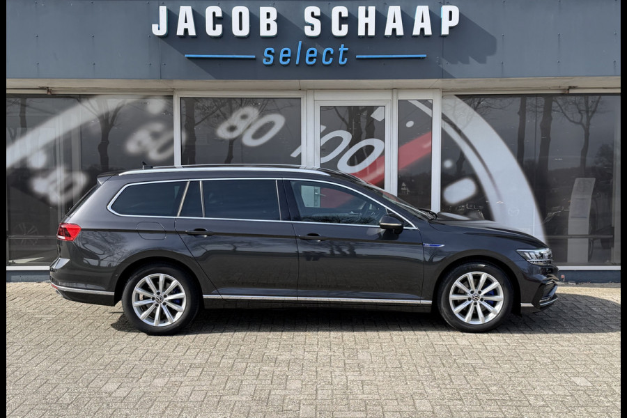 Volkswagen Passat Variant 1.4 TSI PHEV GTE / Trekhaak (1.600 KG) / Keyless / Carplay / Sensoren V+A / camera /