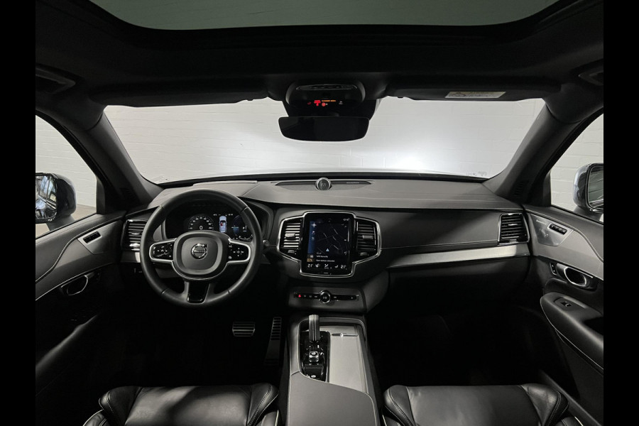Volvo XC90 2.0 T8 Plug-in hybrid AWD Ultra Dark Luchtvering | Trekhaak | Bowers & Wilkins | Adapt. cruise | Open dak | 360 camera | Head-up | Memory | Stuur-/stoelverwarming