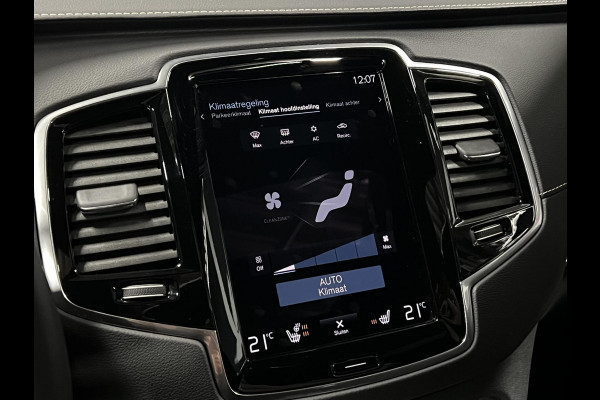 Volvo XC90 2.0 T8 Plug-in hybrid AWD Ultra Dark Luchtvering | Trekhaak | Bowers & Wilkins | Adapt. cruise | Open dak | 360 camera | Head-up | Memory | Stuur-/stoelverwarming