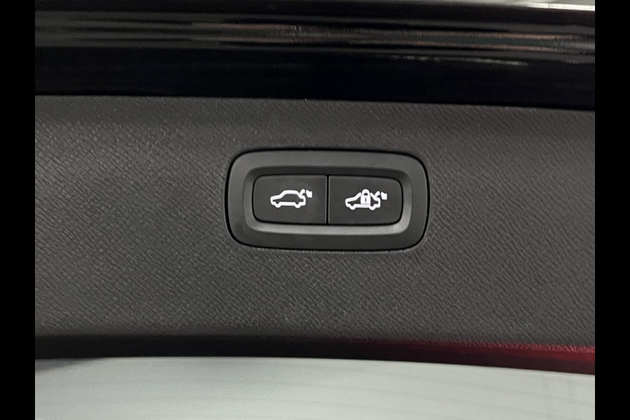 Volvo XC90 2.0 T8 Plug-in hybrid AWD Ultra Dark Luchtvering | Trekhaak | Bowers & Wilkins | Adapt. cruise | Open dak | 360 camera | Head-up | Memory | Stuur-/stoelverwarming
