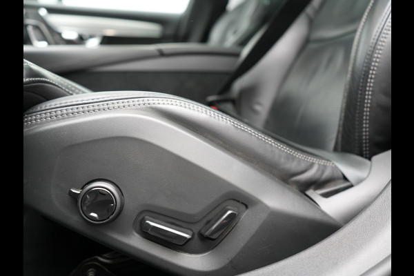 Volvo V90 T6 AWD Ultimate Dark PHEV 350pk Dealer O.H. | Panodak | Head Up | 360 Camera | Adaptive Cruise | Harman / Kardon | Lederen Sportstoelen Memory & Ventilatie | Keyless | Stoelen & Stuur Verwarmd | Apple Carplay | Virtual | DAB | Plug In Hybrid