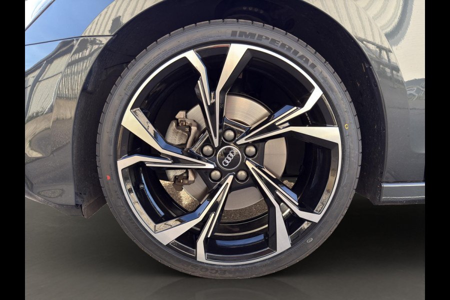 Audi A3 Sportback 30 TFSI Business edition | Sportstoelen | Navi | Virtual Cockpit | Led | Parkeerhulp |