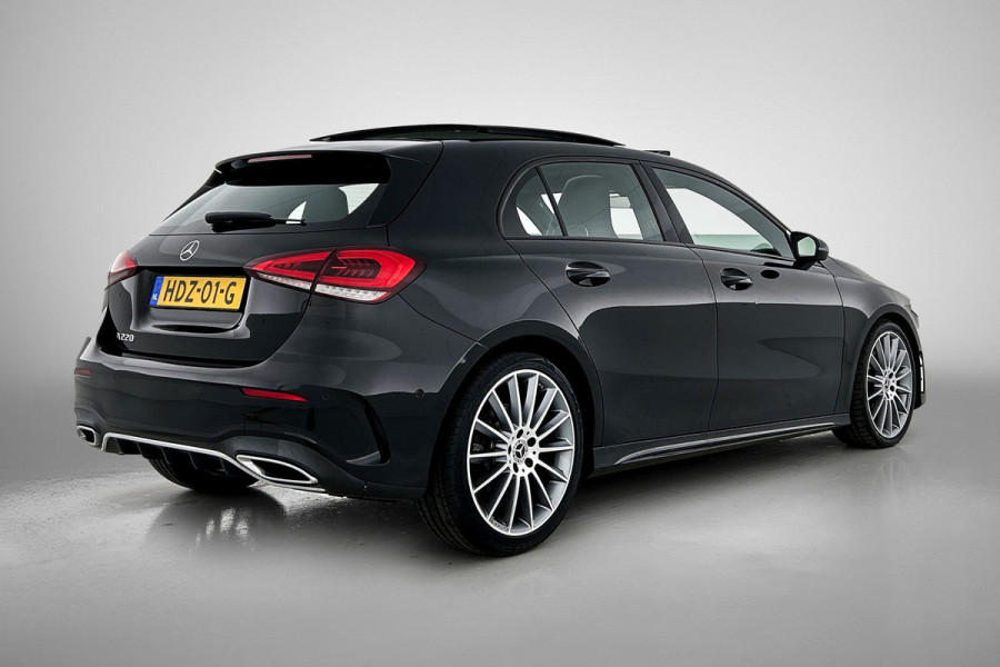 Mercedes-Benz A-Klasse 220 Premium Plus AMG-Line(Goed OnderH, Panorama, Carplay, Stoelen, StoelV, Navi, Etc)