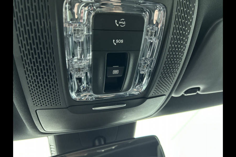 Mercedes-Benz A-Klasse 220 Premium Plus AMG-Line(Goed OnderH, Panorama, Carplay, Stoelen, StoelV, Navi, Etc)