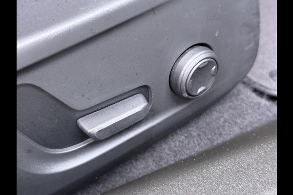 Polestar 2 Long Range Single Motor 78 kWh VAN €30.900,- NU VOOR SLECHTS €27.877,- Uw LENTEVOORDEEL €3.023,- | SOH 94%| ELEK. STOEL MET MEMORY| DODE HOEK SENSOR| STOELVERWARMING| ELEK. ACHTERKLEP| 360 CAMERA| ADAPTIVE CRUISE CONTROL | RIJKLAAR GELEVERD MET 12 MND BOVAG GARANTIE |