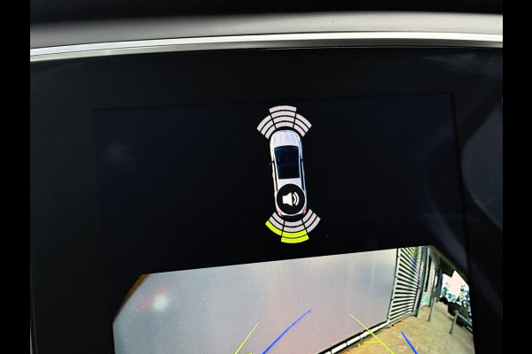 Renault Mégane Estate BWJ 2023 | 1.3T 141PK Techno AUTOMAAT | TREKHAAK | CAMERA A | 18'' LMV | CARPLAY | LEDER/STOF | CLIMA | NAVI |