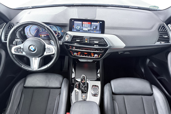 BMW X3 XDrive20i Launch Edition High Executive (TREKHAAK, STOEL/STUUR VERWARMING, DIGITALE COCKPIT, DEALER ONDERHOUDEN)