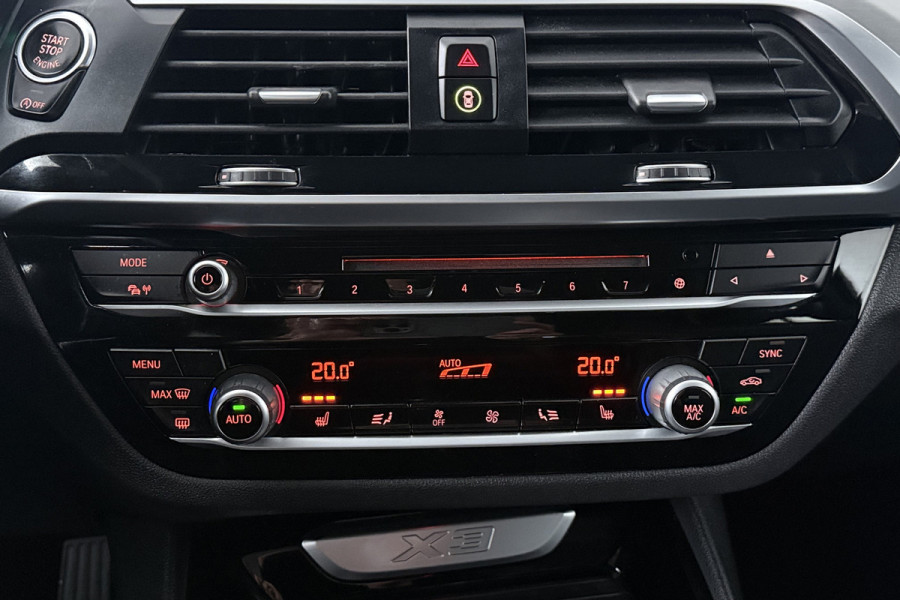 BMW X3 XDrive20i Launch Edition High Executive (TREKHAAK, STOEL/STUUR VERWARMING, DIGITALE COCKPIT, DEALER ONDERHOUDEN)