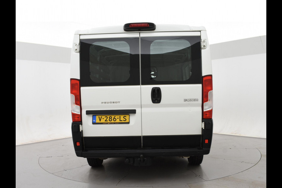 Peugeot Boxer 330 2.0 BLUEHDI 130 PK EURO 6 + CAMERA | TREKHAAK | NAVIGATIE | CRUISE | AIRCO