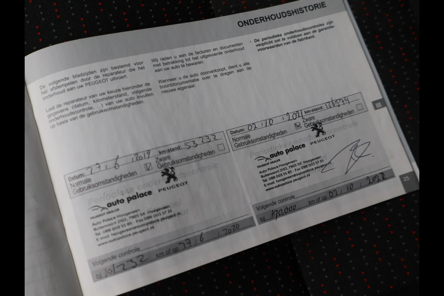 Peugeot Boxer 330 2.0 BLUEHDI 130 PK EURO 6 + CAMERA | TREKHAAK | NAVIGATIE | CRUISE | AIRCO