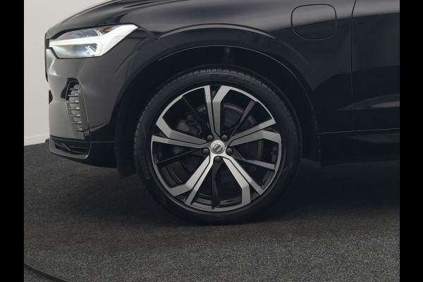 Volvo XC60 T6 AWD Plus Dark PHEV 350pk Dealer O.H. | Panodak | Camera | Harman / Kardon | Lederen Sportstoelen Memory & Verwarmd | 21"L.M | Keyless | Google Assistent | Apple Carplay | Stuur Verwarmd | DAB | Plug In Hybrid |