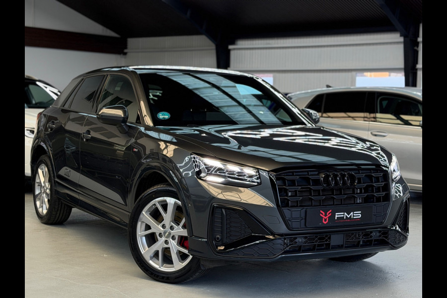 Audi Q2 35 TFSI 3x S-Line CarPlay Camera