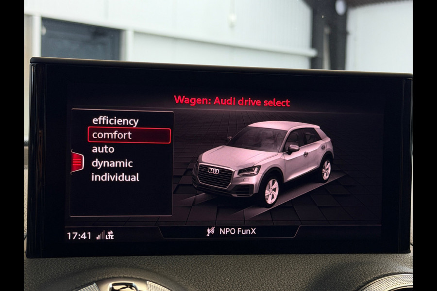 Audi Q2 35 TFSI 3x S-Line CarPlay Camera