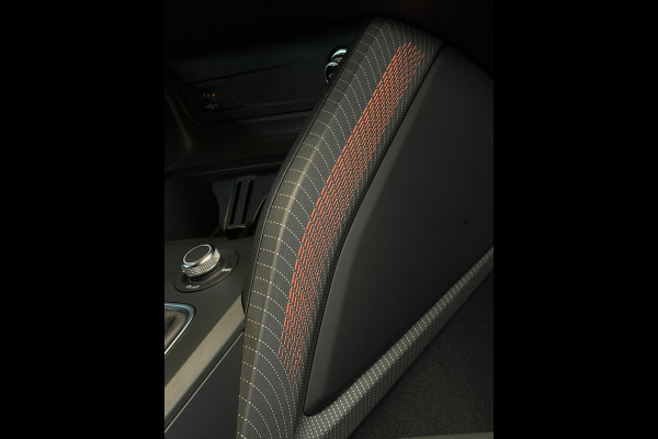 Audi Q2 35 TFSI 3x S-Line CarPlay Camera