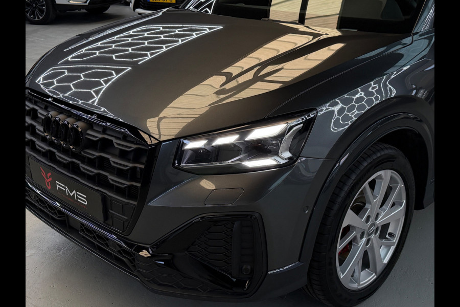 Audi Q2 35 TFSI 3x S-Line CarPlay Camera