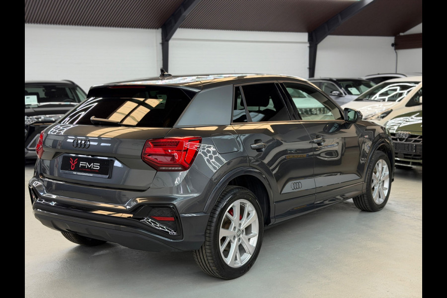 Audi Q2 35 TFSI 3x S-Line CarPlay Camera