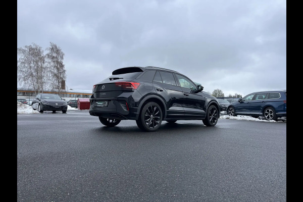 Volkswagen T-Roc 1.5 TSI R-LINE Blackstyle ** LED, VIRTUAL, ACC, MASSAGE, VERW. STUUR, 18-inch LMV ** 1e EIG - Slechts 27.061km. ** ** INFORMEER OOK NAAR ONZE AANTREKKELIJKE FINANCIAL-LEASE TARIEVEN **