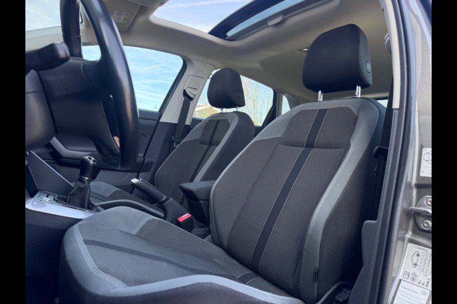 Volkswagen Polo 1.0 TSI Highline Pano/AppleCarPlay/Camera