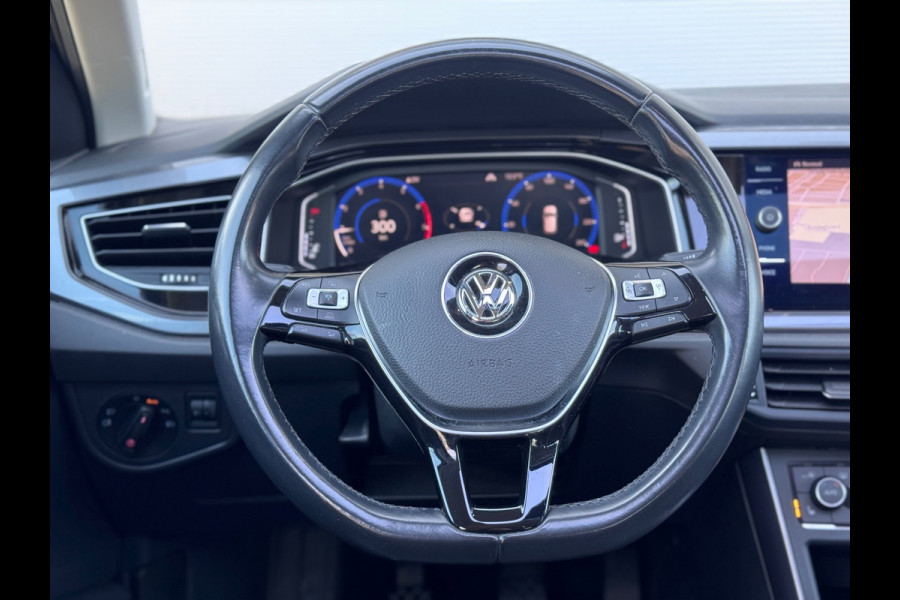 Volkswagen Polo 1.0 TSI Highline Pano/AppleCarPlay/Camera