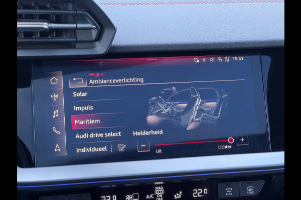 Audi A3 Sportback 45 TFSI e S edition Competition RS zetels/360