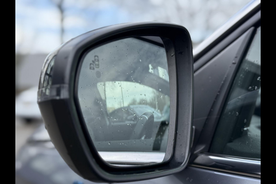 Peugeot 3008 1.6 HYbrid 225 GT VAN €25.900,- NU VOOR SLECHTS €23.877,- Uw LENTEVOORDEEL €2.023,- | ACC INCL. STOP&GO-FUNCTIE | MEMORY SEAT | ALCANTARA | ELEKTRISCHE KOFFERBAK | 19 INCH | FOCAL AUDIO | STOELVERWARMING | RIJKLAAR GELEVERD MET 12 MND BOVAG GARANTIE