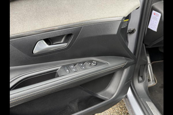 Peugeot 3008 1.6 HYbrid 225 GT VAN €25.900,- NU VOOR SLECHTS €23.877,- Uw LENTEVOORDEEL €2.023,- | ACC INCL. STOP&GO-FUNCTIE | MEMORY SEAT | ALCANTARA | ELEKTRISCHE KOFFERBAK | 19 INCH | FOCAL AUDIO | STOELVERWARMING | RIJKLAAR GELEVERD MET 12 MND BOVAG GARANTIE