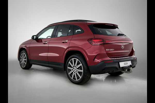 Mercedes-Benz EQA 250+ Business Solution AMG 71 kWh | Nightpakket | Trekhaak | Head-up display | 360° camera | Burmester Sound systeem | Smartphone integratie | Panoramaschuifdak | Augmented Reality navigatie | Memorypakket |