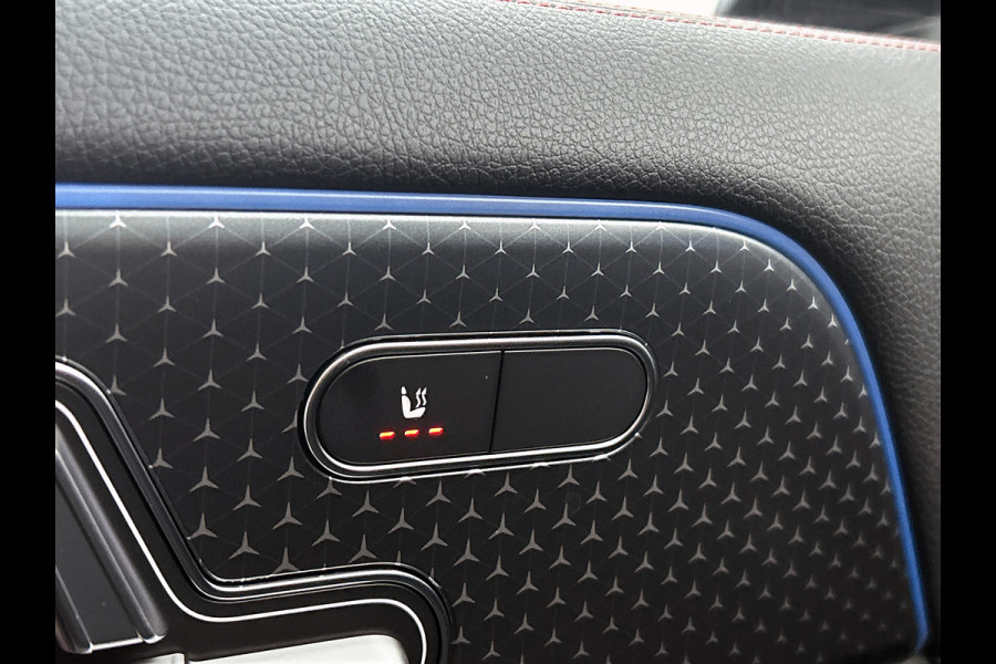 Mercedes-Benz EQA 250+ Business Solution AMG 71 kWh | Nightpakket | Trekhaak | Head-up display | 360° camera | Burmester Sound systeem | Smartphone integratie | Panoramaschuifdak | Augmented Reality navigatie | Memorypakket |