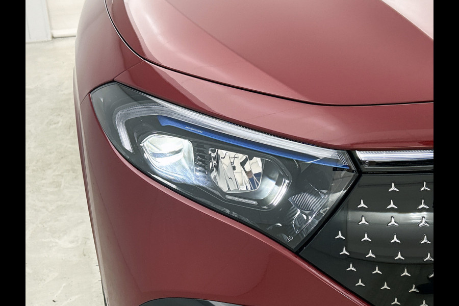 Mercedes-Benz EQA 250+ Business Solution AMG 71 kWh | Nightpakket | Trekhaak | Head-up display | 360° camera | Burmester Sound systeem | Smartphone integratie | Panoramaschuifdak | Augmented Reality navigatie | Memorypakket |