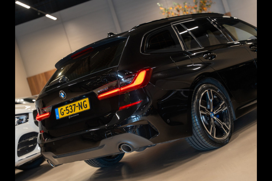 BMW 3 Serie Touring 330i 259PK M-Sport Executive Edition, NAP, Apple Carplay, Navi, Cam, Ambiënte Light, Leder/Alcan, Prive Glas,