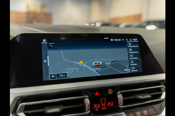 BMW 3 Serie Touring 330i 259PK M-Sport Executive Edition, NAP, Apple Carplay, Navi, Cam, Ambiënte Light, Leder/Alcan, Prive Glas,