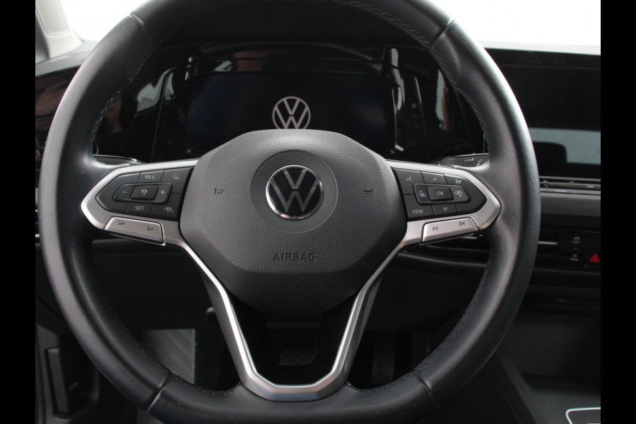 Volkswagen Golf Variant 1.5 eTSI 150pk DSG Style Navigatie Climate Control Camera Parkeer Sensoren Adaptive Cruise control Achterklep elektrisch bedienbaar Stoelverwarming