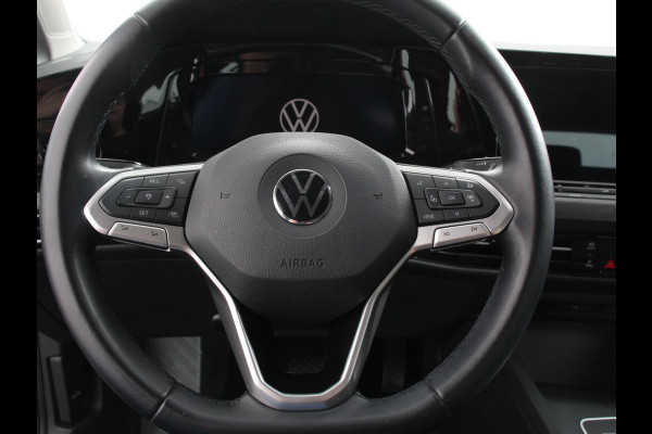 Volkswagen Golf Variant 1.5 eTSI 150pk DSG Style Navigatie Climate Control Camera Parkeer Sensoren Adaptive Cruise control Achterklep elektrisch bedienbaar Stoelverwarming