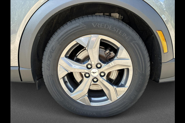 Ford Mustang Mach-E RWD 75 kWh