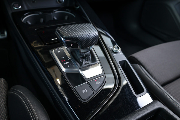 Audi A4 Avant 35 TFSI S edition Competition | NAP! | BTW | PANO | S-LINE | MATRIX | CARPLAY |