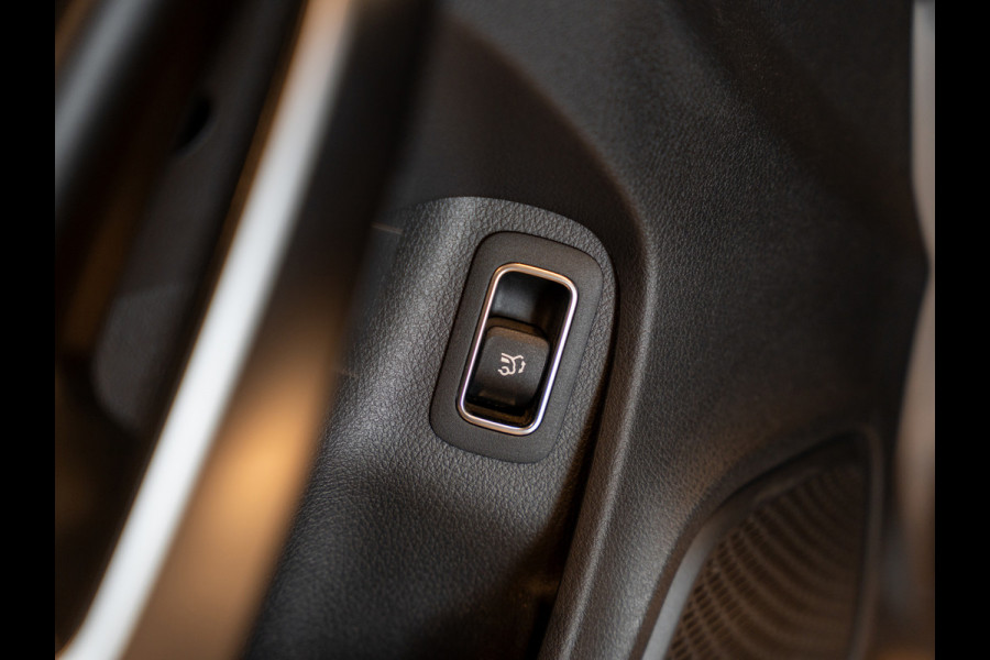 Mercedes-Benz CLA-Klasse Shooting Brake 200 Business Solution, Navi, Clima, Cam, 18" Velg, Private Glas, Cruise, Voll Onderhoud