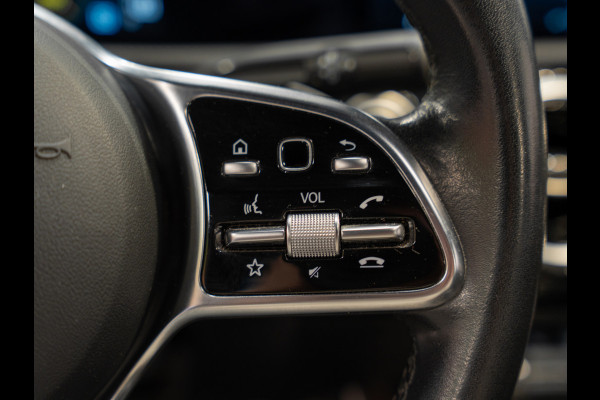 Mercedes-Benz CLA-Klasse Shooting Brake 200 Business Solution, Navi, Clima, Cam, 18" Velg, Private Glas, Cruise, Voll Onderhoud