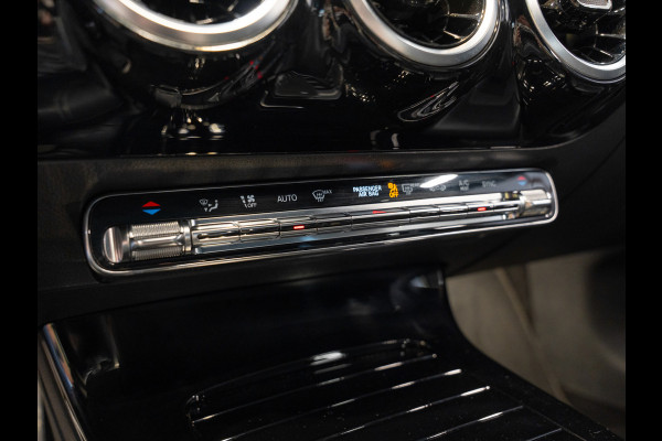 Mercedes-Benz CLA-Klasse Shooting Brake 200 Business Solution, Navi, Clima, Cam, 18" Velg, Private Glas, Cruise, Voll Onderhoud