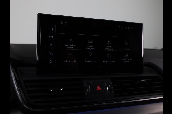 Audi Q5 Sportback 50 TFSI e S edition 299pk | SOH 97% | Panoramadak | Trekhaak | Verwarmbare voorstoelen | Adpatieve cruise controle | Matrix koplampen | Navigatie
