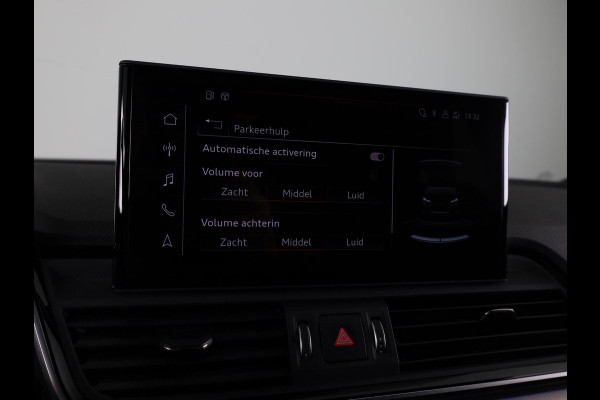 Audi Q5 Sportback 50 TFSI e S edition 299pk | SOH 97% | Panoramadak | Trekhaak | Verwarmbare voorstoelen | Adpatieve cruise controle | Matrix koplampen | Navigatie